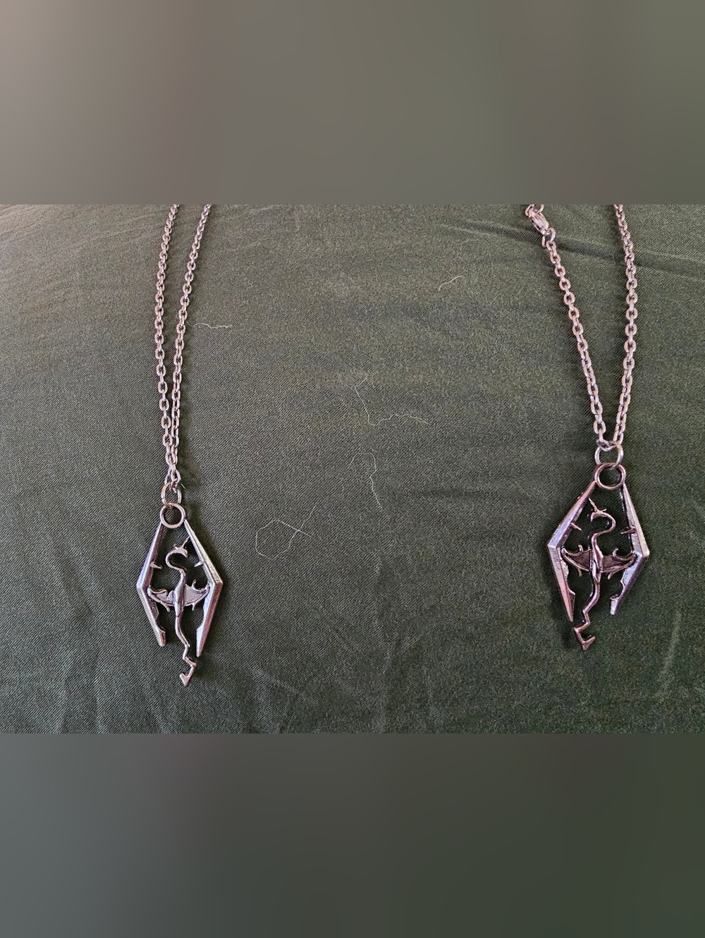 Skyrim Silver Dragon Emblem Necklace - Silver